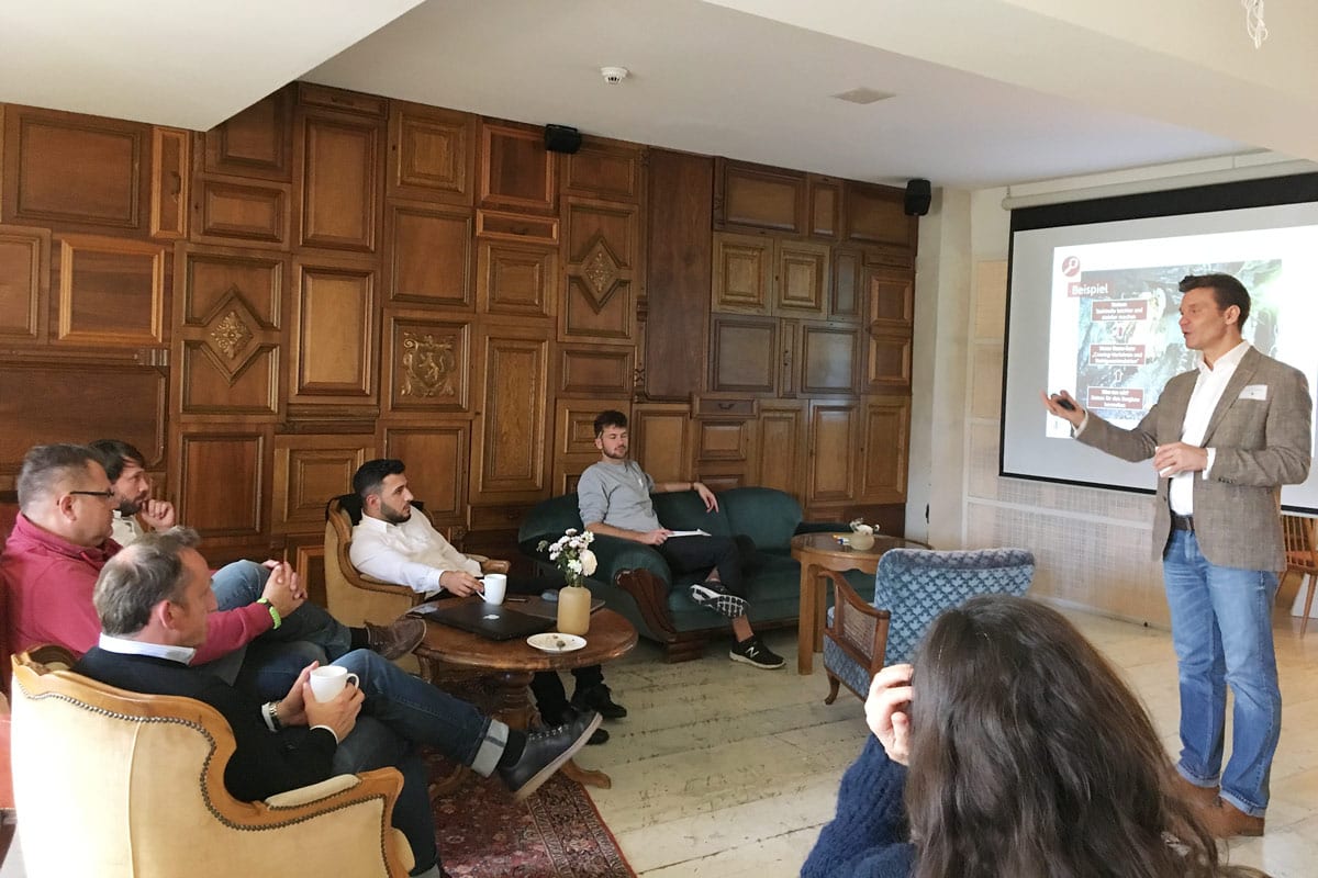 innoXperts-Ideentrainer-Ausbildung-Offenes-Seminar-Berlin-systematische-ideenentwicklung-vortrag-kreativitaet